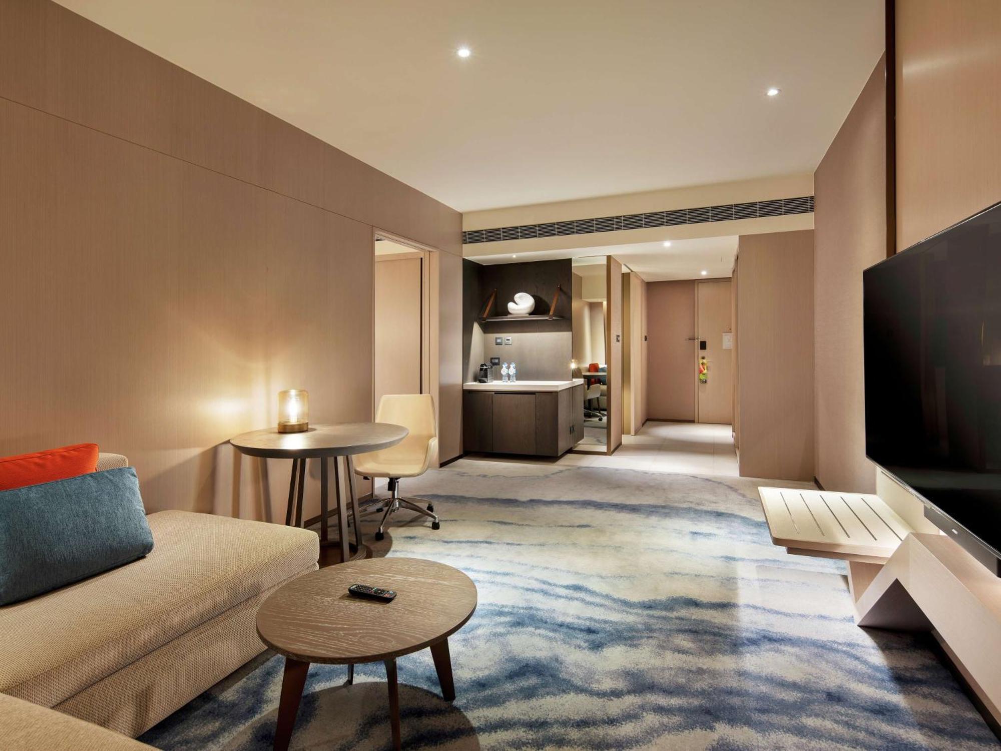 Hilton Taipei Sinban Hotel New Taipei City Екстериор снимка