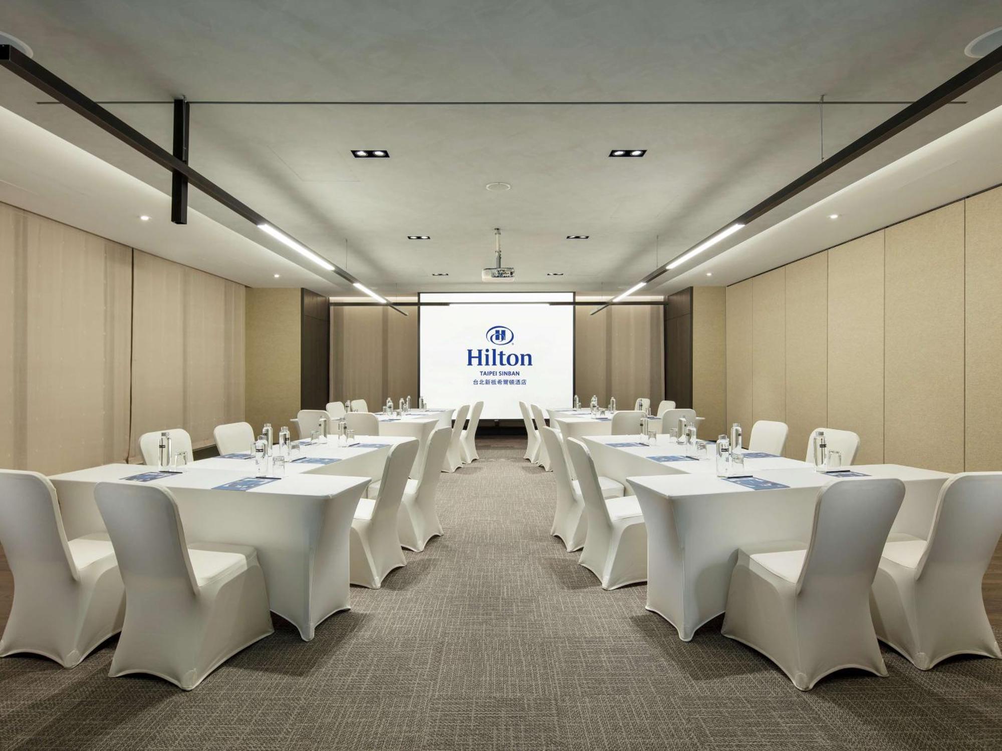 Hilton Taipei Sinban Hotel New Taipei City Екстериор снимка