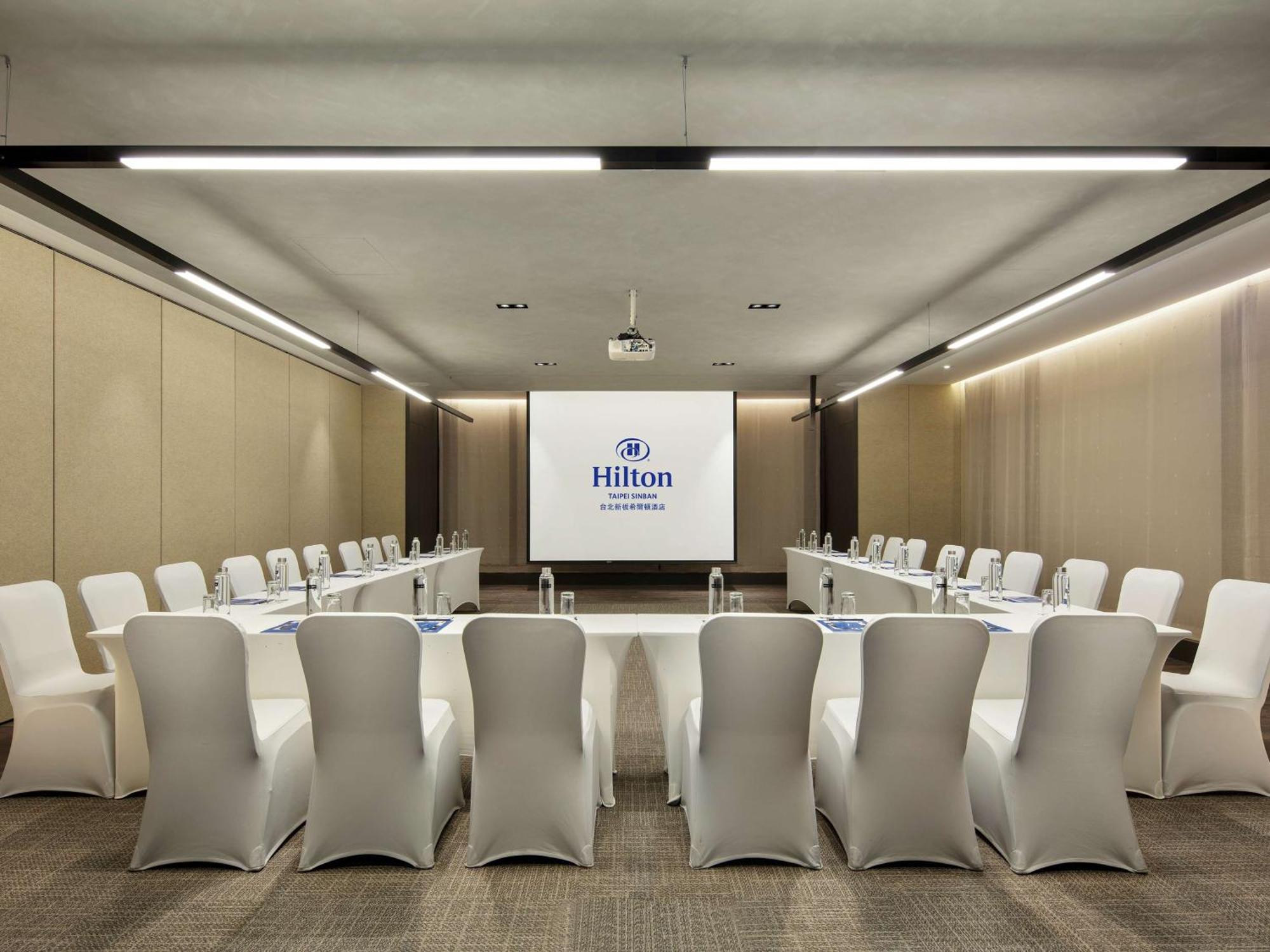 Hilton Taipei Sinban Hotel New Taipei City Екстериор снимка