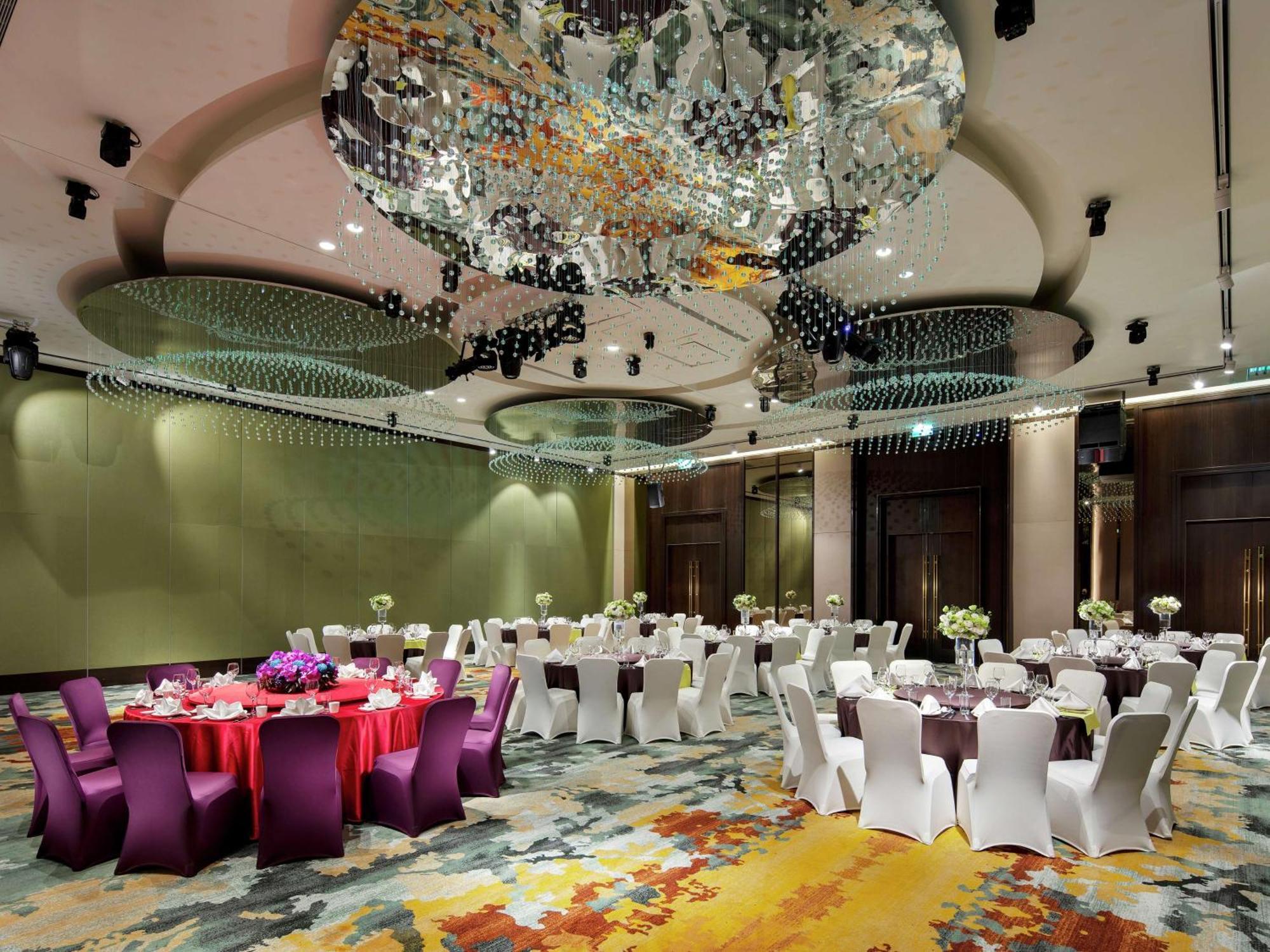 Hilton Taipei Sinban Hotel New Taipei City Екстериор снимка