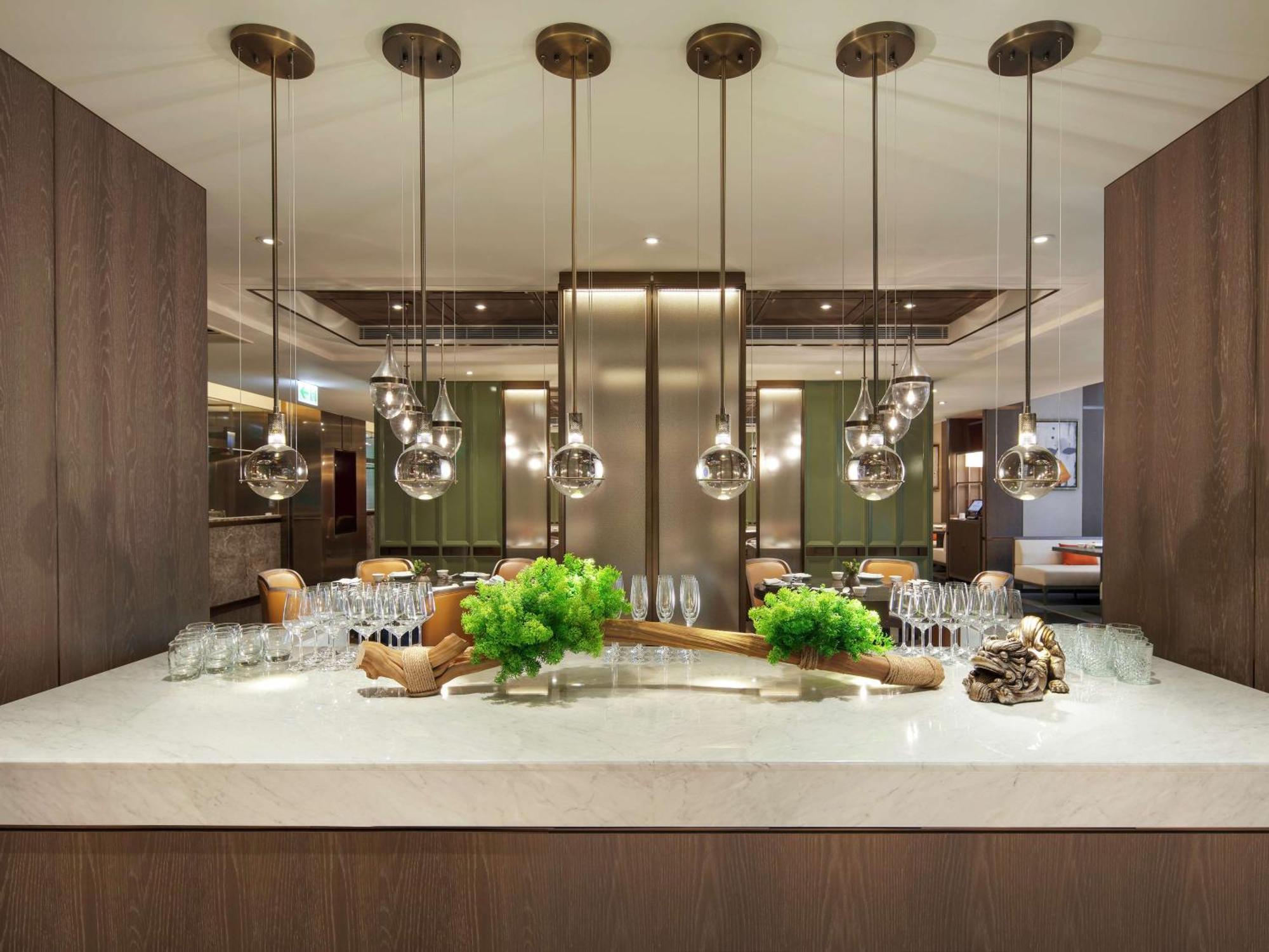 Hilton Taipei Sinban Hotel New Taipei City Екстериор снимка